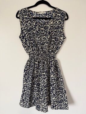 Olivia Rae Navy & Cream Floral Smocked-Waist Sleeveless Mini Dress